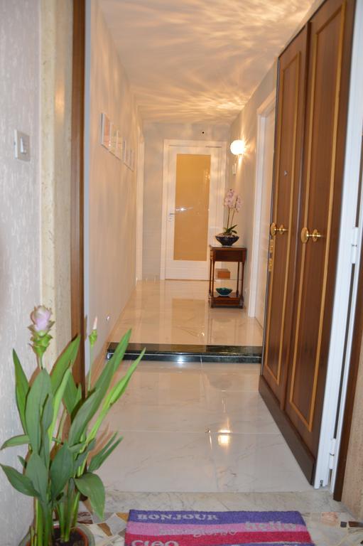B&B Ad Maiora Roma Exteriör bild